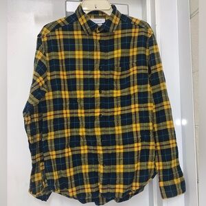 Urban autfitters 100 % cotton shirts